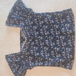 I.N. San Francisco Navy Floral Blouse